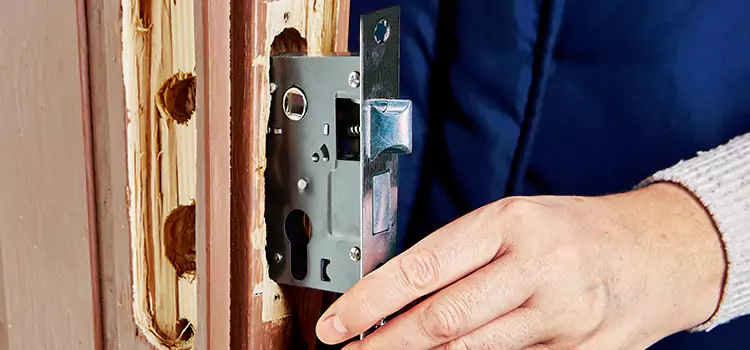 Garage Door Lock Replacement Dundalk